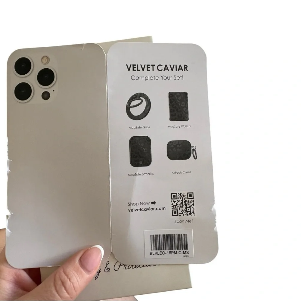 Velvet Caviar Leopard Case with Magsafe for Apple iPhone 16 - Black - NWT